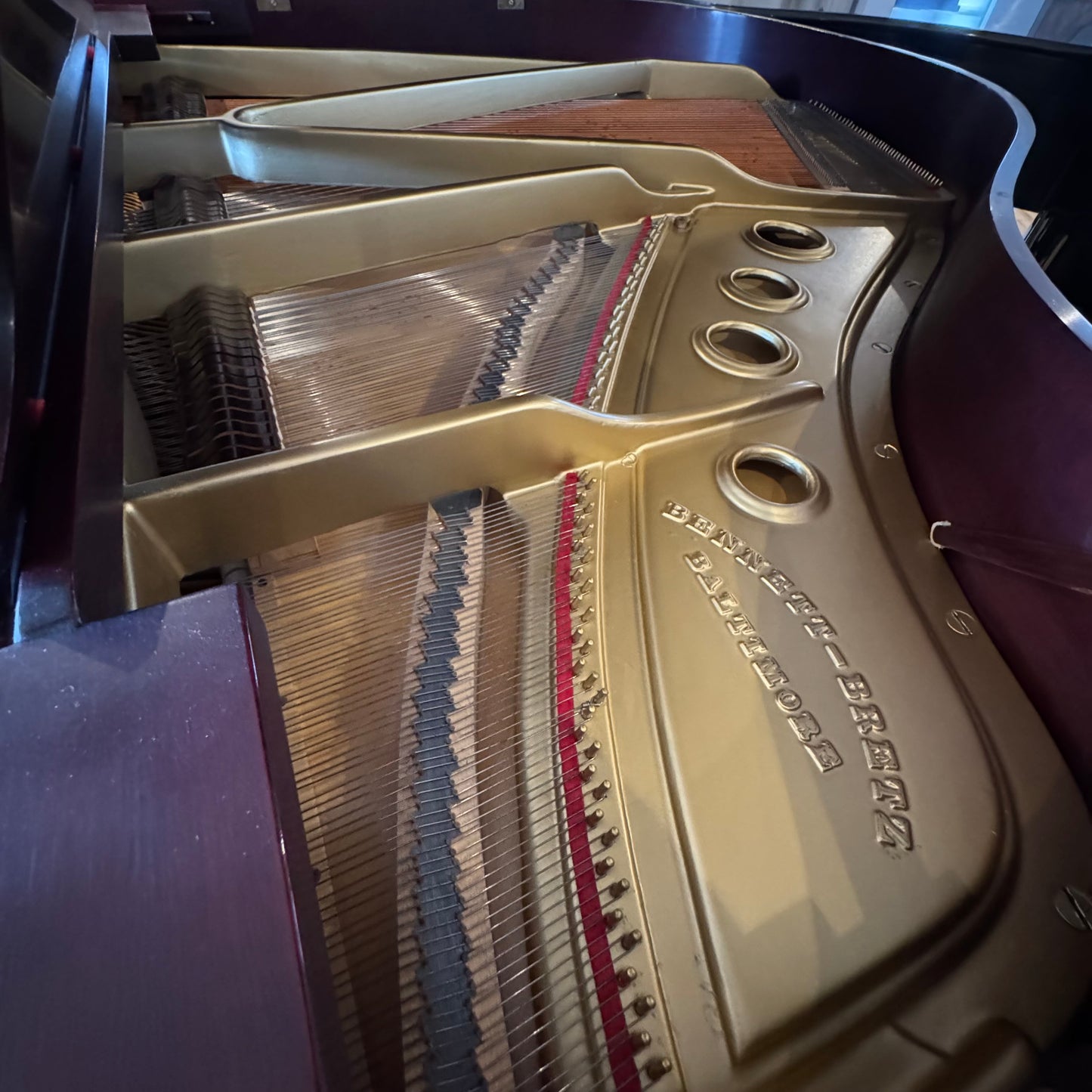 Piano à queue Bennett-Bretz – 5 pieds (152 cm)
