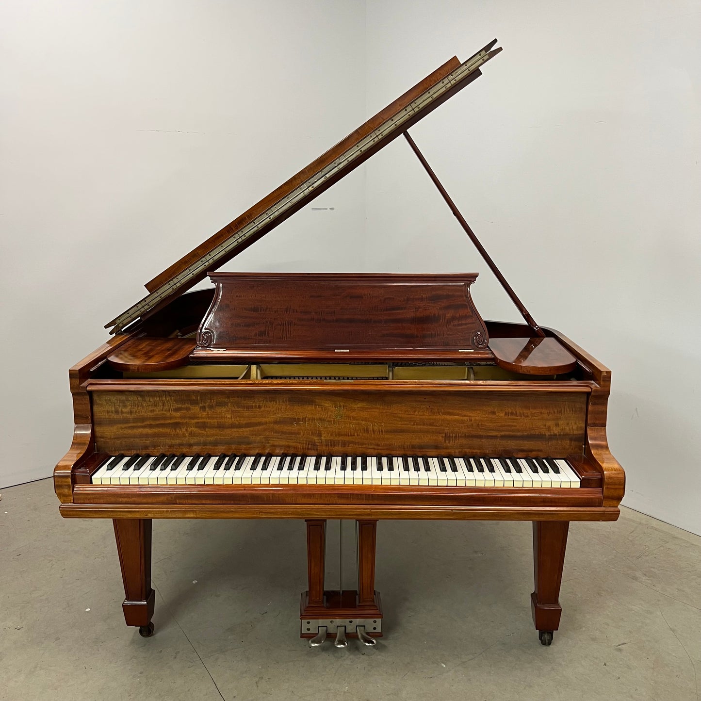 Steinway & Sons modèle O - N.Y. (1904) "Projet en cour"