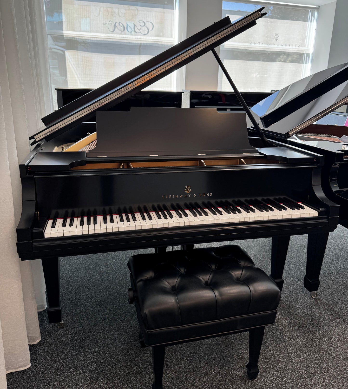 Steinway & Sons model M - NY (1913)