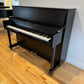 Piano droit Pearl River – Modèle 115, fini noir satiné