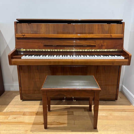 Samick model S-108S - 42½" (108cm)