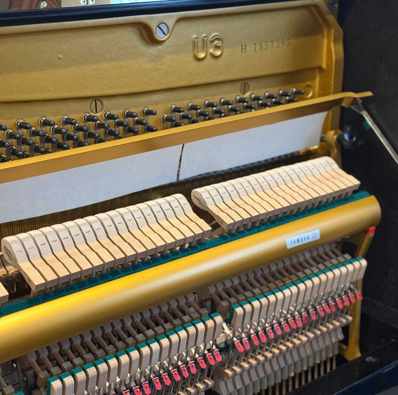 Pianos droits Yamaha U3 – Reconditionnés 52"