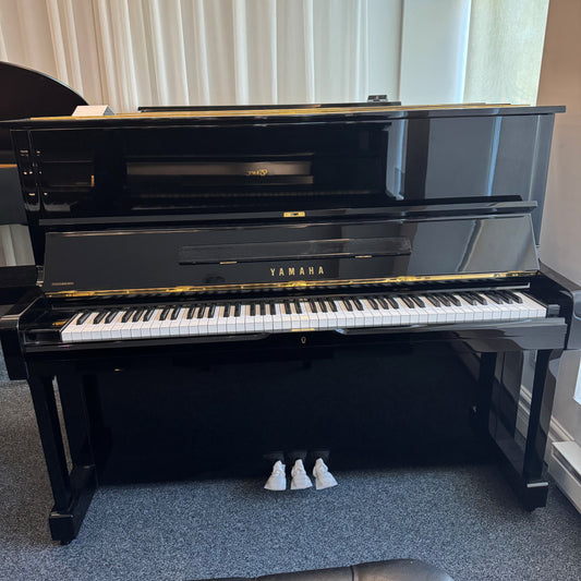 Yamaha droit modèle U1