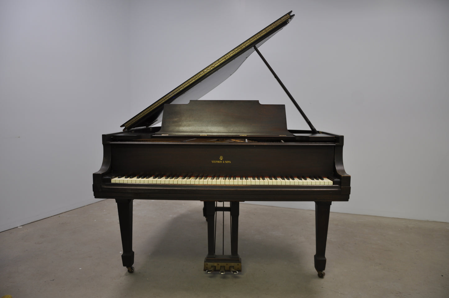 Steinway & Sons model M - N.Y. (1927) "Current project"