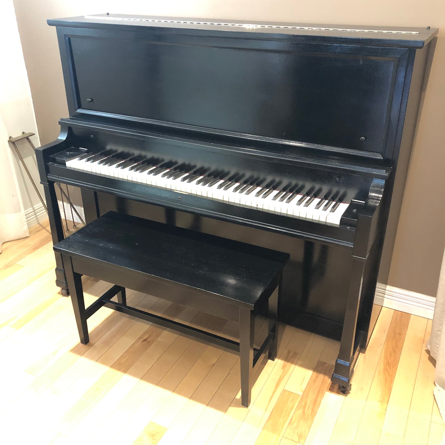 Willis upright piano - 50" (127cm)